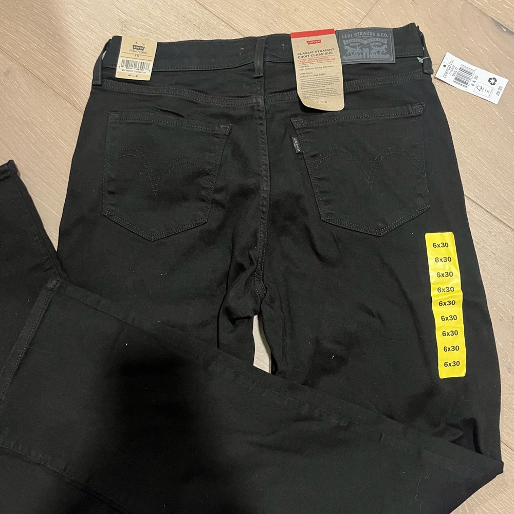 Levi's Black Jeans straight leg